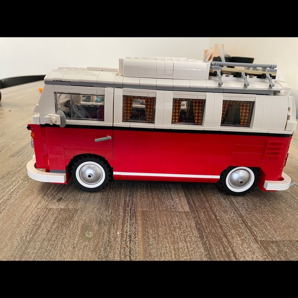 Lego VW Camper #10220 - Picture 3 of 12